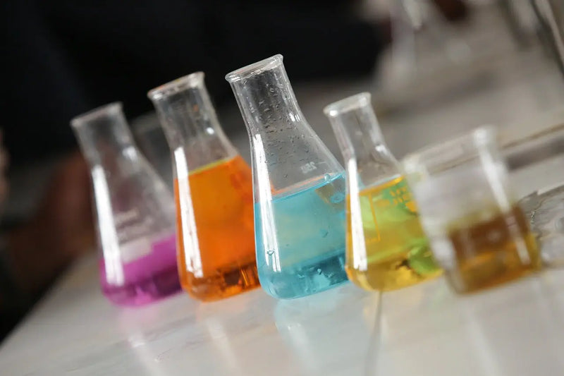 La ciencia detrás de la durabilidad de nuestros perfumes de equivalencia